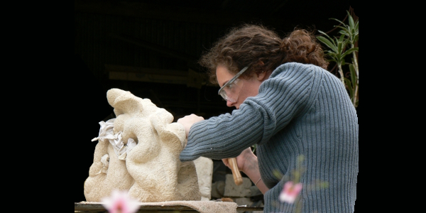 Dans la fusion avec le minéral